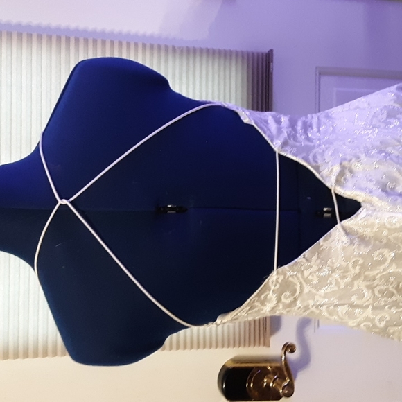 Womens formal dress sz medium - Picture 8 of 13